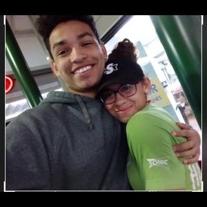 Meet your Posher, Cara